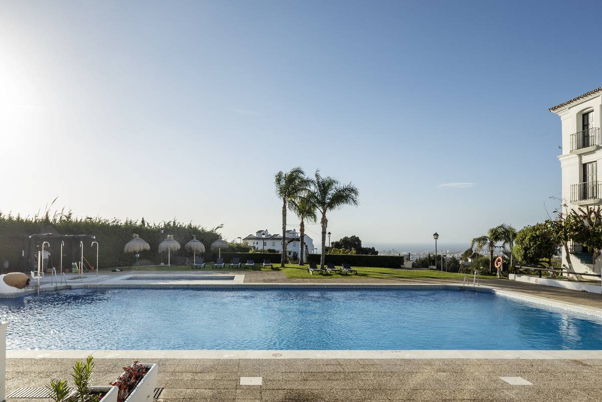 Schwimmbad Hotel ILUNION Hacienda de Mijas